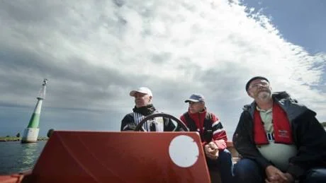 TÄVLINGSLEDARE. Jan Lundberg, Leif Persson och Hans Forsgren har hand om tävlingen Rubus Arctic Race.
Foto: Andreas Apell