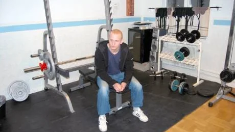 Företagsam. Anton Suup, 19, startade ett gym i hembyn Jämtön.Foto: Anna Bremer
