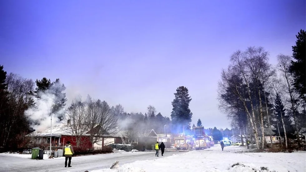 PÅ FRI FOT. Den 19-årige man som är misstänkt för branden på Lerbäcken släpptes på fri fot på måndagen, men han är fortfarande misstänkt.