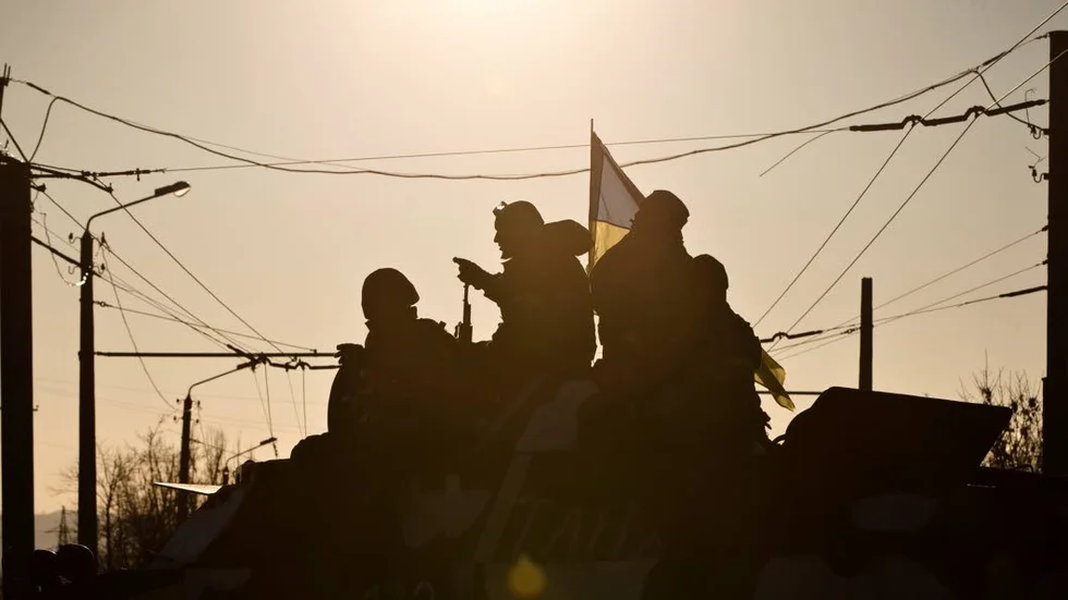 Bistå Ukraina. Styrkeförhållandena måste jämnas ut.