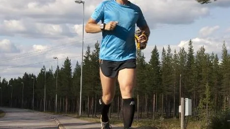 Kent Sjölund, ultralöpare från Arvidsjaur, tvingades efter 16 mil bryta årets Spartahlonlopp i Grekland. (Arkivbild)