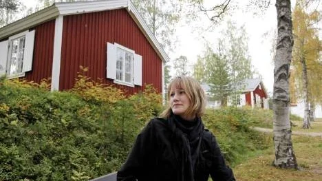 Kulturmiljöutvecklare Linnea Skog har mycket att berätta om kyrkstugorna i Hortlax.