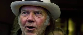Neil Young spelar in ny skiva