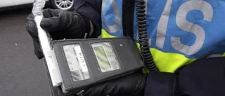 9 010 fick blåsa - 23 var påverkade