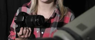 Josephine har en egen fotostudio i sitt rum