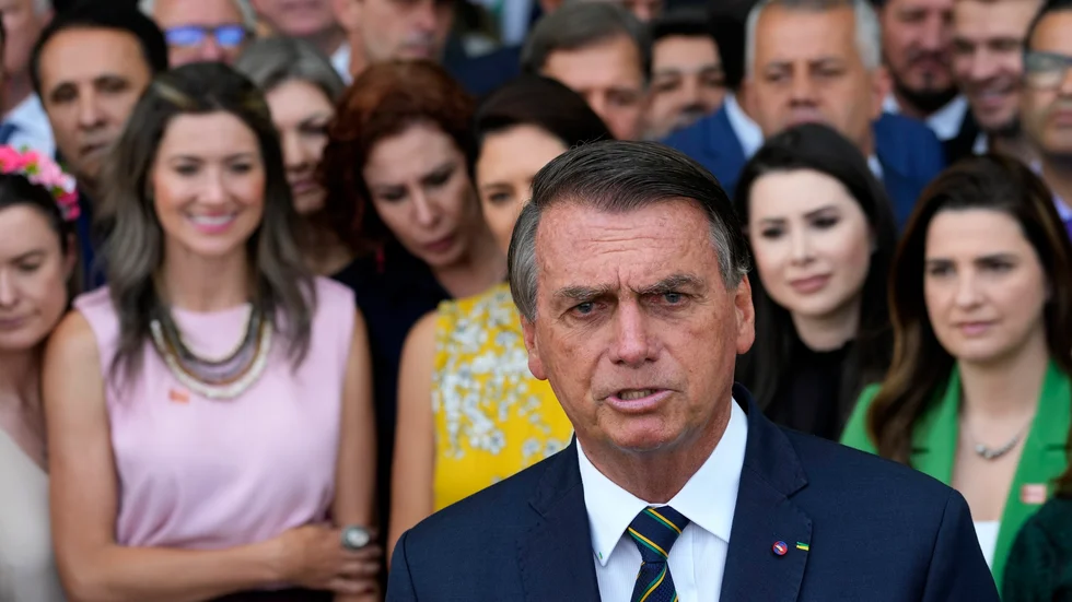 Brasiliens sittande president Jair Bolsonaro under en pressträff i Brasilia den 6 oktober.
