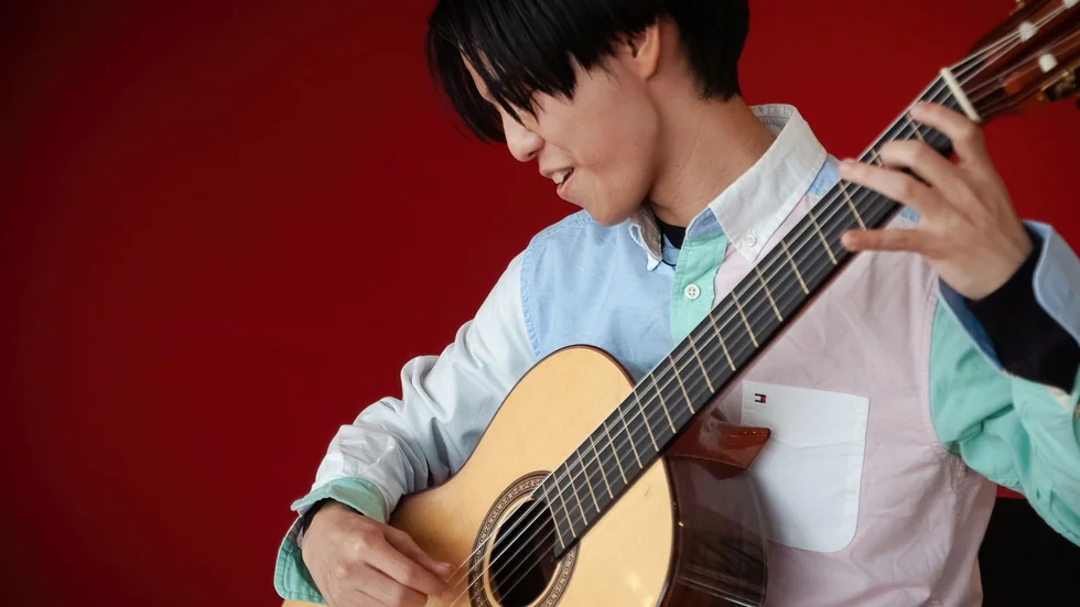 Sohta Nakabayashi heter vinnaren av årets Young talent competition, vars final avgjordes under sista dagen av Uppsala internationella gitarrfestival.