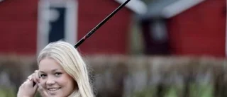 Frida slår ett slag för träning och golf