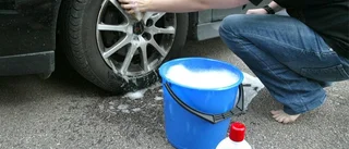 Tvätta bilen hemma kan vara ett lagbrott
