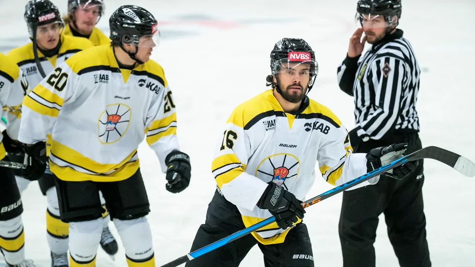 Kiruna AIF ska ställa upp lag till hösten. Frågan är bara i vilken division som man får spela.