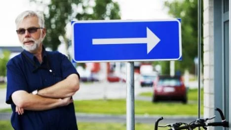 Den enkelriktade Aronsgatan kan vara avgörande för om förarproven i Piteå ska få finnas kvar. Och trafiklärare Christer Bergström är beredd att kämpa för uppkörningarnas existens om Vägverket skulle besluta något annat.