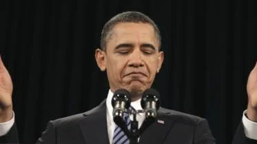 Om bara viljan fanns så kunde den amerikanske presidenten Barack Obama ta sin hand från den ruttna Mubarakregimen och den skulle falla som en fura. Men det sker inte.