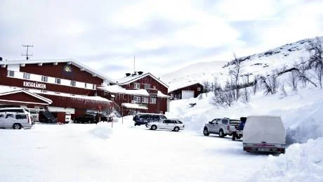 PREMIÄR. I dag öppnar fem backar i Riksgränsen. Snödjupet är 120 centimeter, kanske det djupaste i landet.  Foto: Josefin Wiklund