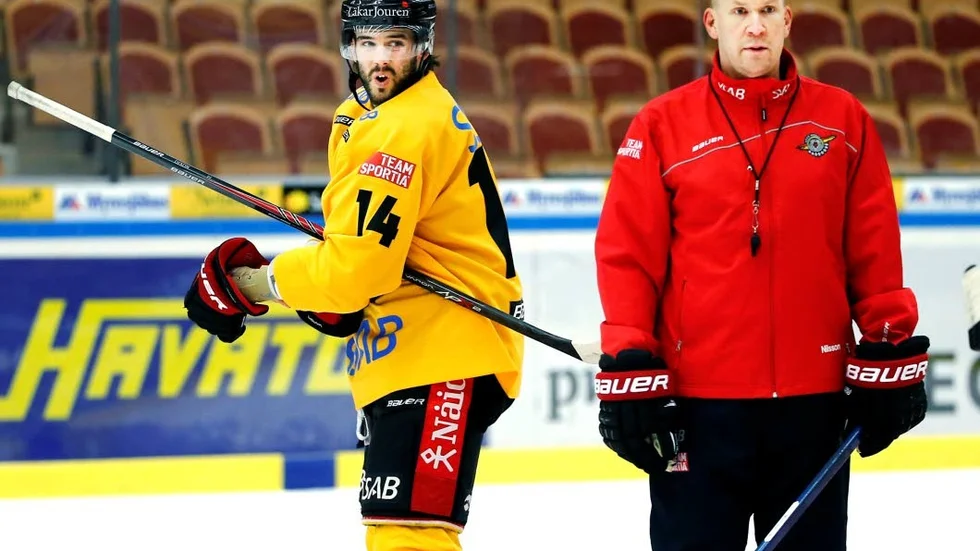 Tränaren. Luleå Hockey är på effektivitetsjakt när det gäller lagets powerplay-spel. Tränaren Stefan "Skuggan" Nilsson utgår från Djurgårdens boxplay.