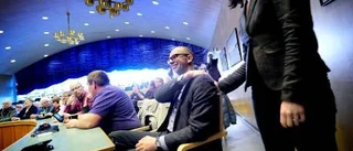 Hemvändaren har partiet i ryggen
