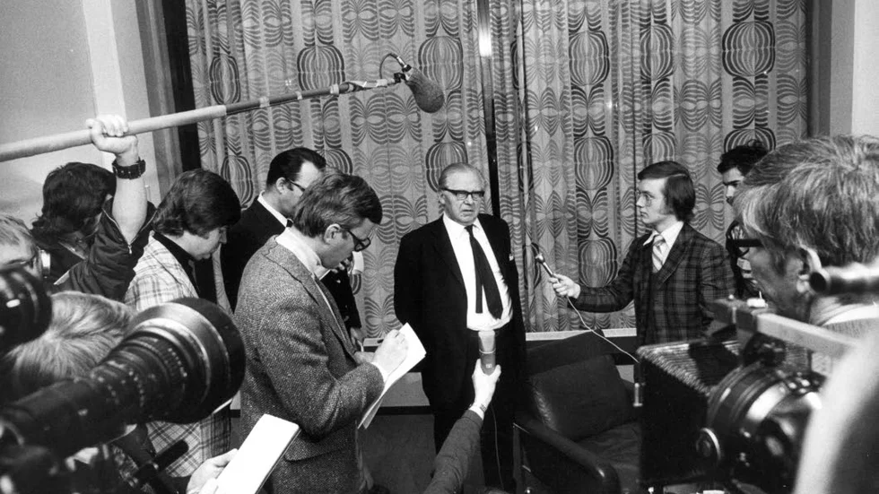 Gunnar Sträng. Mellan 1955-1976 höjde han skattetrycket från 22,3 procent av BNP till 43,2 procent, på den nivån ligger vi ännu.