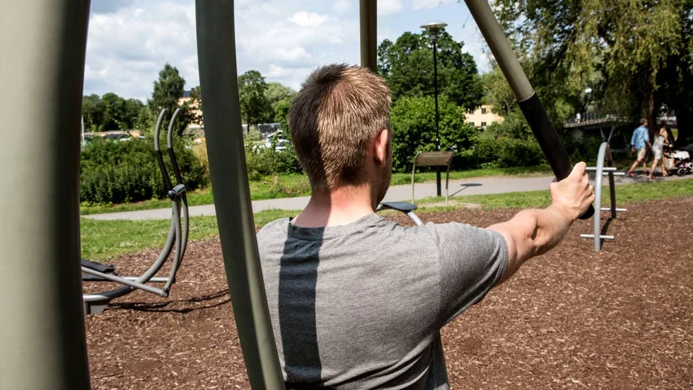 Utegym. Önskas i Karungi.