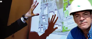 Vänta med beslutet om ny simhall