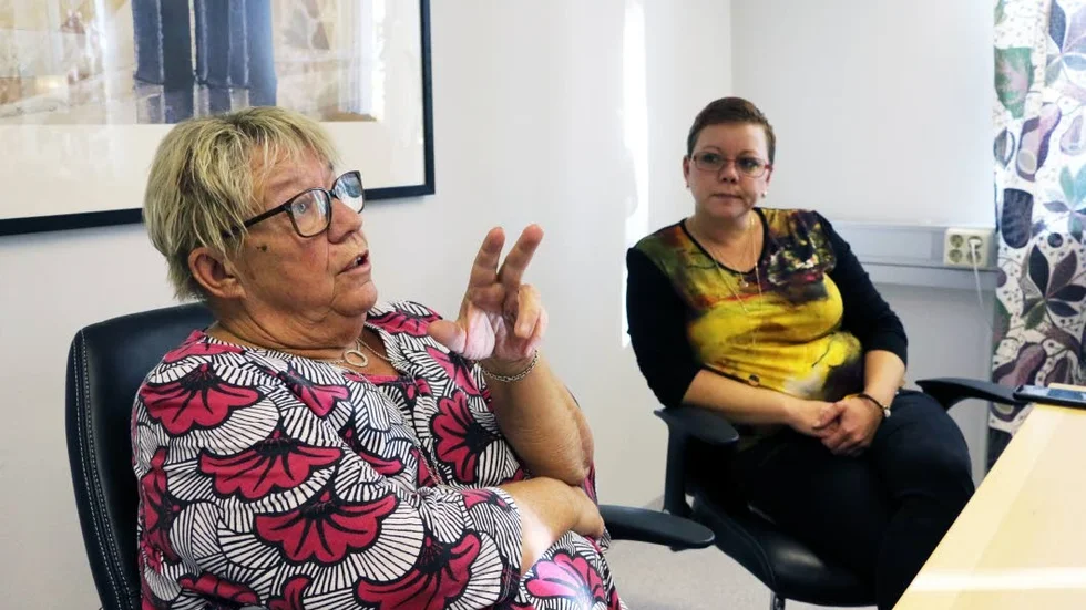 ”Det är så många som hamnar i den här karusellen” säger Birgitta Strand, förtroendevald vid Kommunal i Piteå och får medhåll av Sara Lagesen Lundgren, sektionsordförande.