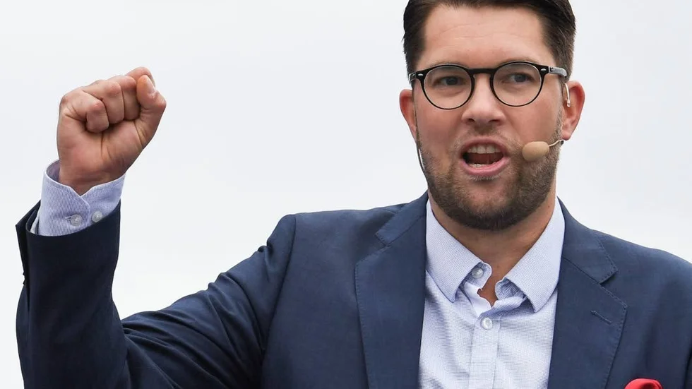 Sverigedemokraterna, här representerat av partiledaren Jimmie Åkesson, är ett farligt parti att kritisera, konstaterar "JGR" som väljer att skriva under pseudonym på grund av just det. (Arkivbild)