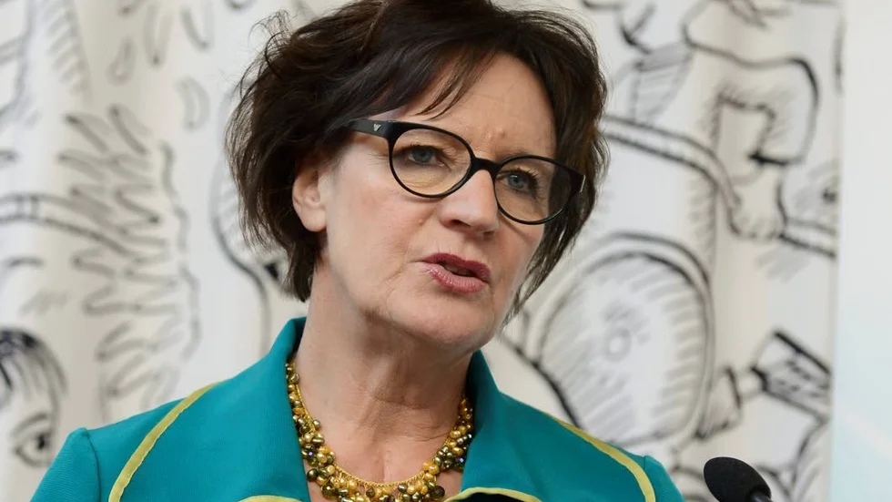 2 miljarder till ökad bemanning i äldreomsorgen är ett mycket glädjande besked för alla som jobbar i äldreomsorgen och för de äldre som får omsorg, konstaterar Kommunals ordförande Annelie Nordsröm.