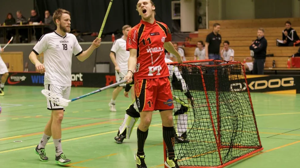 SVIT. Martin Hallén Almroth, Wibax Patriots, hoppas att den fina hemmasviten håller.