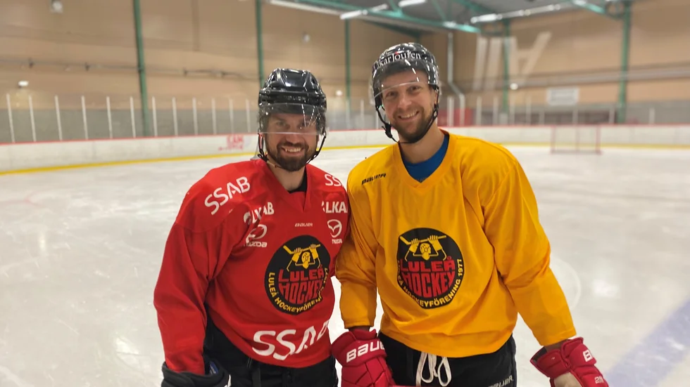 ”Det är tur vi har snälla vaktmästare som hjälper oss att hitta lediga istider”, säger Johan Harju.