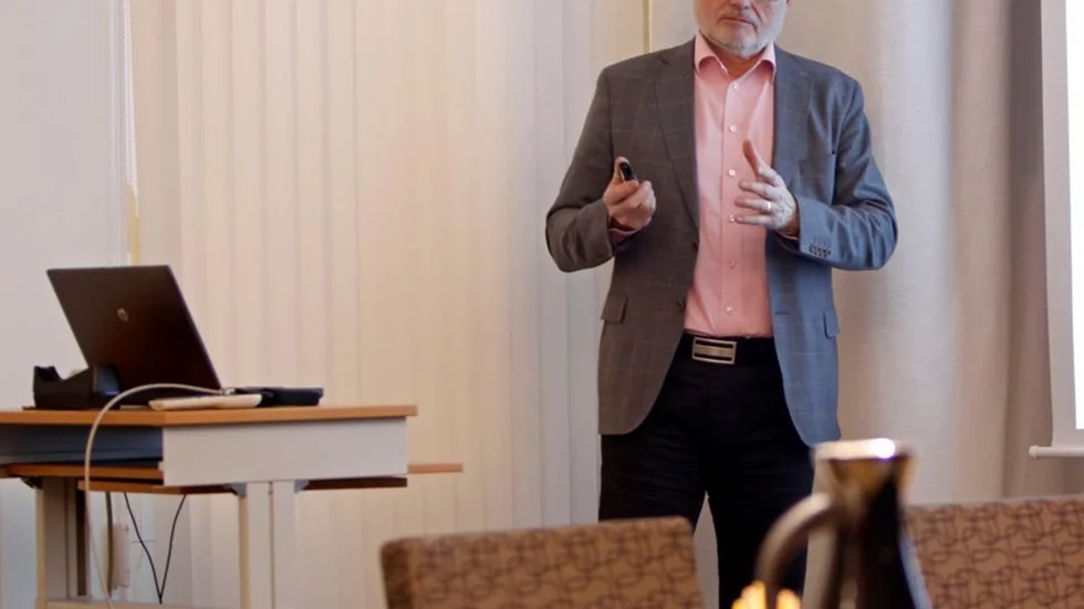 Erik Sandemo från svensk handel besökte köpmännen i Älvsbyn i tisdags.