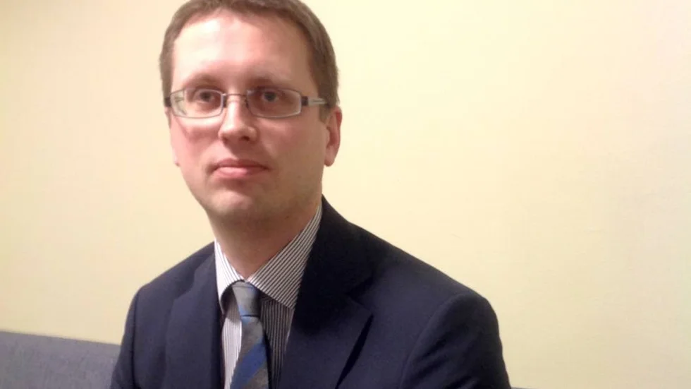 Kammaråklagare Rickard Finnberg ledde förundersökningen om SSU-bedrägerierna. Hans beslut att lägga hela ansvaret på tre ombudsmän har väckt irritation hos vissa anonyma privatpersoner och ärendet kommer nu att överprövas.