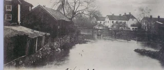 I spiselrum bodde sex barn