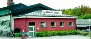 Två män förda till sjukhus efter arbetsplatsolycka