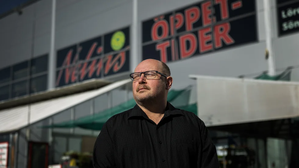 Enligt Kjell Jonsson vid Nelins är bristerna vid matbutiken numera historia. För att strama upp rutinerna har företaget anställt en kontrollansvarig. 