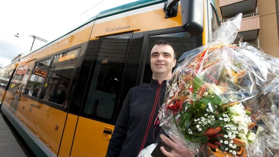 Jasmin Sejfic fick utmärkelsen Spårets förare 2012. Han överraskades av en stor mottagningskommitté, just som han skulle avsluta sitt arbetspass vid Södertull.