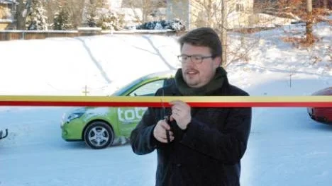 Det var kommunalrådet Anders Härnbro som fick uppdraget att officiellt inviga de nya området genom att klippa Vallonbygdens rödgula band.