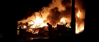 Våldsam brand på Fårön