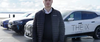 "90 procent av kunderna vill ha en elektrifierad bil"