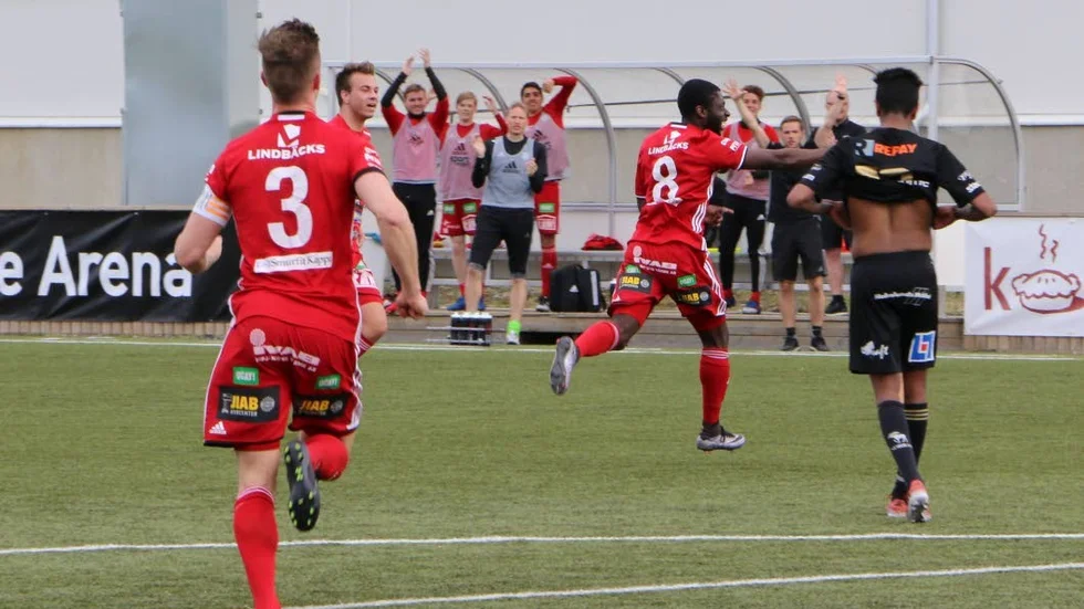 NY TRÄNARE. Piteå IF får en ny tränare inför kommande säsong. Det blir den 35-årige stockholmaren Jeppe Mauritzson. (arkivbild).