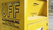 Sådana här gula containrar finns uppställda på ett trettiotal platser i Norrköpings kommun och många Norrköpingsbor skänker kläder till UFF genom att lägga dem där. Men containrarnas framtid diskuteras nu på flera platser i landet. Orsaken är UFF:s ekonomiska situation och etiska agerande.                                                                                                                             
FOTO: ROBERT SVENSSON