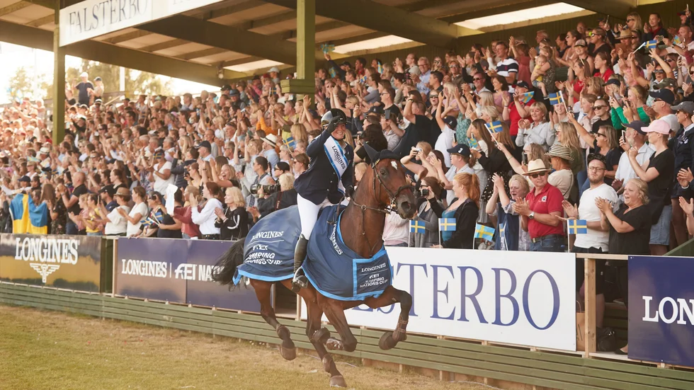 Stephanie Holmen och hästen Flip's Little Sparrow får chansen när hopplandslaget i helgen rider finalen i Nations Cup i Barcelona. Arkivbild.