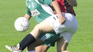 Saltängens damer har haft det lite jobbigt i år men i går lossnade det mot Rönninge/Salem. 6-0 vann Saltängen med efter rena målfrossan. 
FOTO: OLA AXMAN
