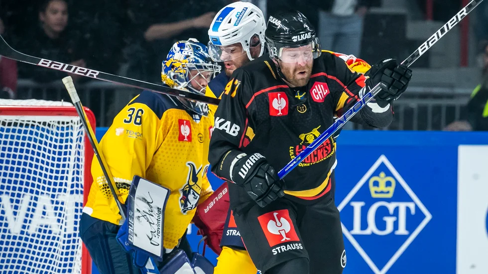 Leo Komarov gjorde debut för Luleå under fredagskvällen när laget besegrade Jukurit med 4–3.