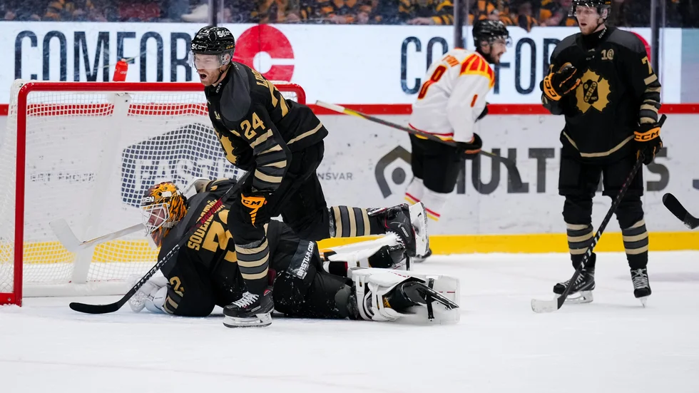 Oscar Lindberg gjorde vad han kunde, men det hjälpte föga. Serieledande Brynäs vann och imponerade på många sätt.