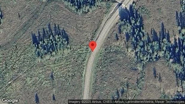 Stopp i ett körfält på grund av stillastående fordon på väg 651
