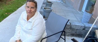 Fräcka tjuvar tog sig in i hennes trädgård – tog pelargoner