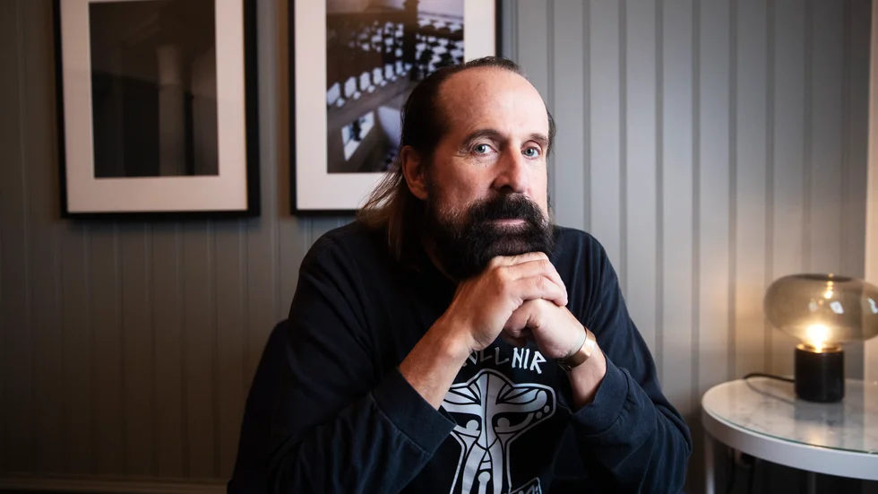 Peter Stormare och hans svensk/amerikanska band besöker Skellefteå under sin turné.