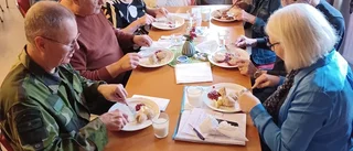 Paltlunch för SPF Seniorerna Mjölkudden