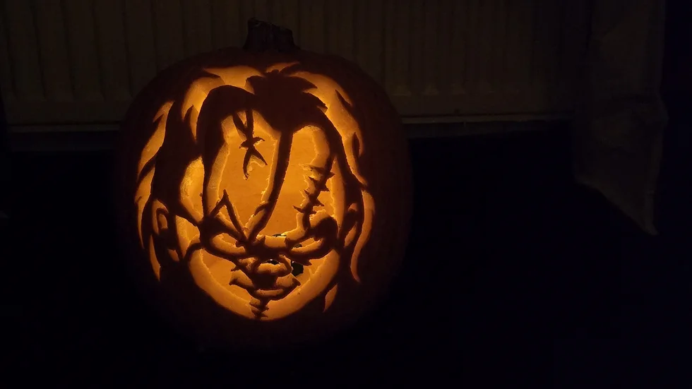 Bus eller godis-rundan under Halloween blev inte riktigt vad killarna hade tänkt sig.