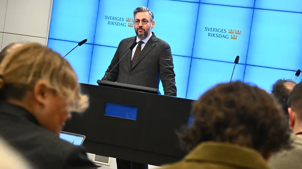 Muharrem Demirok under måndagens presskonferens.