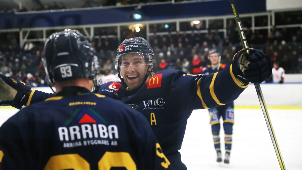 Dagen efter jättevändningen mot Halmstad Hammers kunde Simon Ericsson och Visby Roma njuta av de två poängen. 