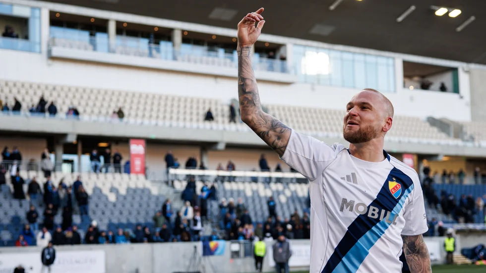 Adam Ståhl var tillbaka på Studenternas och fick återigen segerjubla.